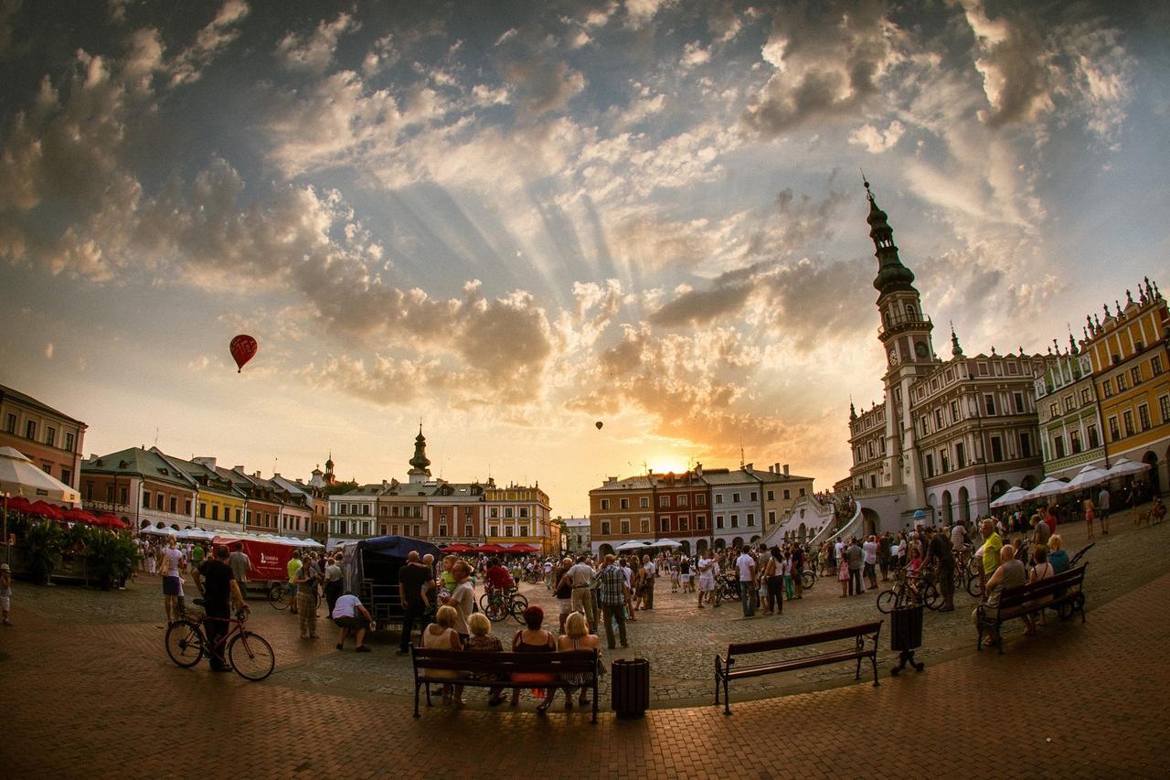 Pokoje Goscinne Osir Zamość Exterior foto